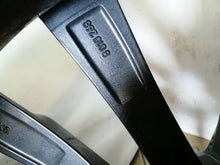 Load image into Gallery viewer, 1x Alufelge 20 Zoll 9.5" 5x112 43ET Glanz Graphit 8010269 BMW X3 G01 G02 Mg FEL9517518874oh