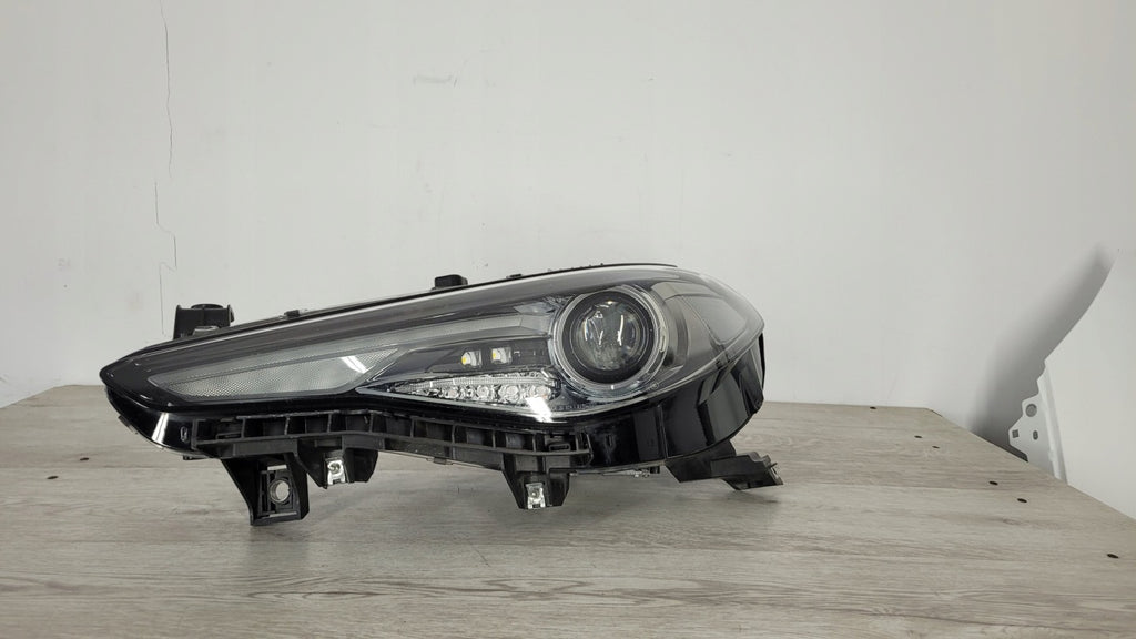 Frontscheinwerfer Alfa Romeo Giulia 50564104 Xenon Links Scheinwerfer Headlight SCH2133565737hw