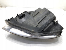Laden Sie das Bild in den Galerie-Viewer, Frontscheinwerfer Audi A4 B7 Ein Stück (Rechts oder Links) Headlight