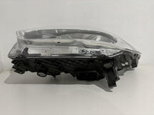 Laden Sie das Bild in den Galerie-Viewer, Frontscheinwerfer Ford Kuga GV41-13W030-AH Links Scheinwerfer Headlight SCH2770499535de