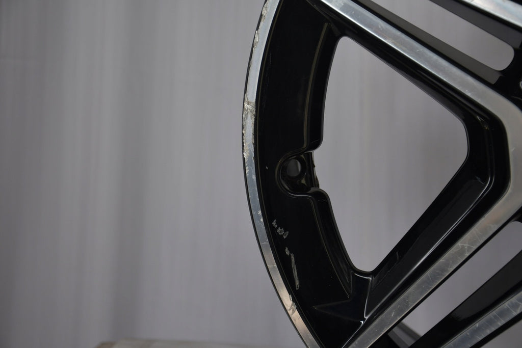 1x Alufelge 18 Zoll 7.5" 5x112 44ET A2054019500 Mercedes-Benz A205 Rim Wheel