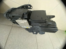 Laden Sie das Bild in den Galerie-Viewer, Frontscheinwerfer Mercedes-Benz A2468207161 A2468200239 LED Rechts oder Links SCH7147216243rq