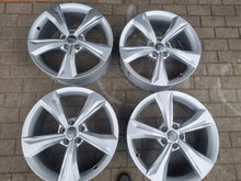 Laden Sie das Bild in den Galerie-Viewer, 4x Alufelge 19 Zoll 7.0" 5x112 34ET Glanz Silber 80A601025K Audi Rim Wheel FEL8646284120yi