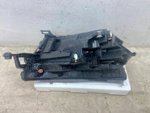 Laden Sie das Bild in den Galerie-Viewer, Frontscheinwerfer Skoda Kamiq 566941015H 658941015B LED FALSE Headlight SCH7706298022lm