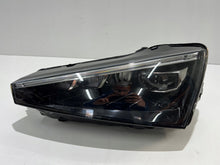 Laden Sie das Bild in den Galerie-Viewer, Frontscheinwerfer Skoda Scala 657941015A Links Scheinwerfer Headlight SCH5873216126qf