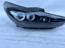 Laden Sie das Bild in den Galerie-Viewer, Frontscheinwerfer Hyundai I30 III 92102-G4120 LED Rechts Scheinwerfer Headlight SCH8277869866ew