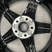 Laden Sie das Bild in den Galerie-Viewer, 4x Alufelge 18 Zoll 8.0" 5x112 40ET Glanz Silber 8W0601025EC Audi A4 Rim Wheel FEL3949018147zd