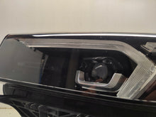 Laden Sie das Bild in den Galerie-Viewer, Frontscheinwerfer BMW G21 G20 9450795-03 Full LED Links Scheinwerfer Headlight SCH7821867994ro