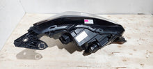 Laden Sie das Bild in den Galerie-Viewer, Frontscheinwerfer Peugeot 208 I 9833036380 Rechts Scheinwerfer Headlight SCH3588072077vi