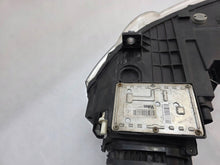 Load image into Gallery viewer, Frontscheinwerfer VW Passat 89312669 SP89312669 Xenon Rechts Headlight SCH1516401007fb