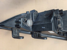 Load image into Gallery viewer, Frontscheinwerfer Hyundai Elantra 92101-F2100 202092101 LED Links Headlight