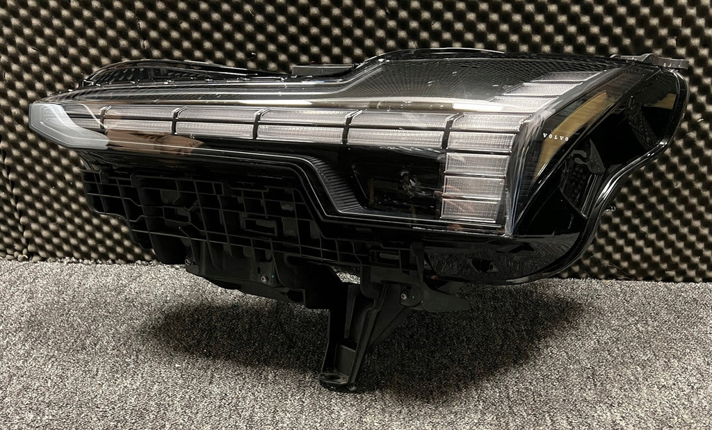 Frontscheinwerfer Volvo 80000401 Links Scheinwerfer Headlight SCH4469392204al