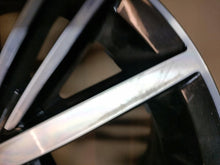 Laden Sie das Bild in den Galerie-Viewer, 1x Alufelge 16 Zoll 6.5" 5x112 46ET Glanz Schwarz 5G0601025 VW Golf Vii FEL1509346487ch