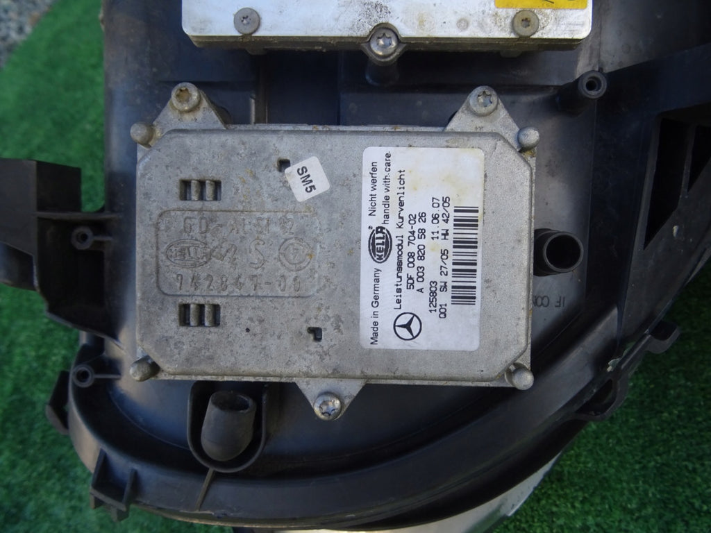Frontscheinwerfer Mercedes-Benz W251 5DV008290-00 Xenon Rechts oder Links SCH2056376102vi