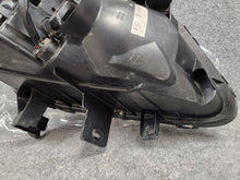 Laden Sie das Bild in den Galerie-Viewer, Frontscheinwerfer Renault Koleos I Links Scheinwerfer Headlight SCH8609832292ud