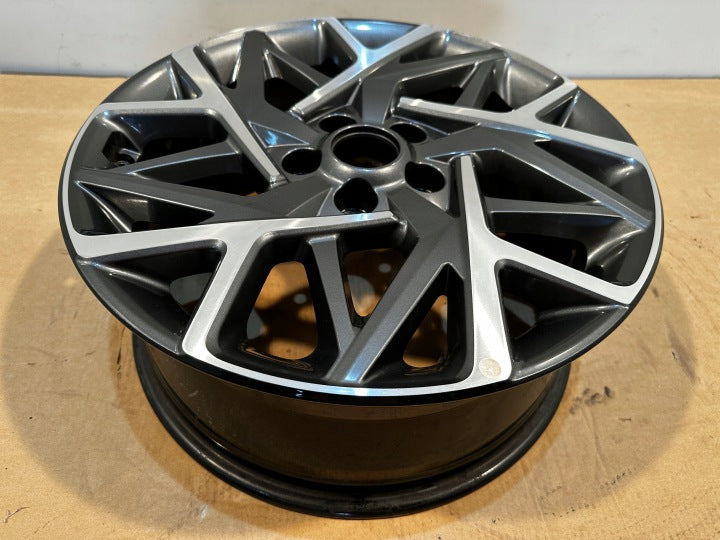 1x Alufelge 18 Zoll 7.5" 5x114.3 50ET 52910CM300 Hyundai Kona Rim Wheel FEL8607261047wm