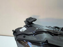 Laden Sie das Bild in den Galerie-Viewer, Frontscheinwerfer Mercedes-Benz Cla A1749064802 Rechts Scheinwerfer Headlight SCH7165136179re