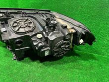 Load image into Gallery viewer, Frontscheinwerfer BMW 5 G31 G30 8499122-01 LED Rechts Scheinwerfer Headlight SCH3854194539up