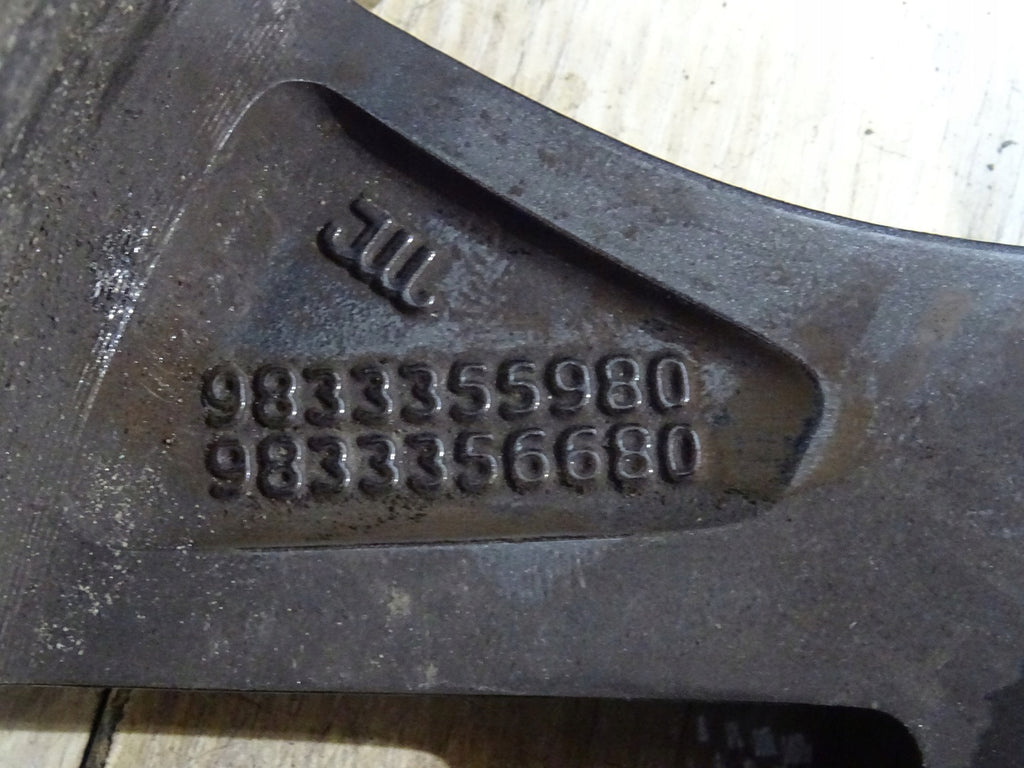 1x Alufelge 17 Zoll 7.0" 5x108 46ET 9833355980 9833356680 672044871 Opel Zafira