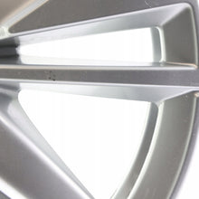 Laden Sie das Bild in den Galerie-Viewer, 1x Alufelge 17 Zoll 7.0" 5x112 45ET Glanz Graphit 57A601025 Mg Karoq Rim Wheel FEL3267803060sw