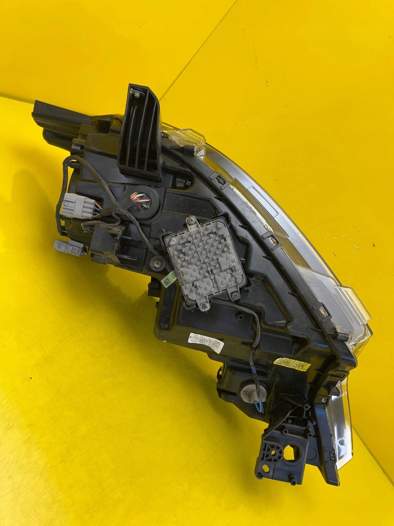 Frontscheinwerfer Mitsubishi Outlander III 8301D3-32 LED Rechts Headlight