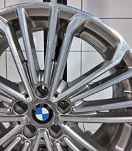 Laden Sie das Bild in den Galerie-Viewer, 1x Alufelge 19 Zoll 5x112 32ET Glanz Silber 6877331 BMW G01 Rim Wheel FEL1559801016mw