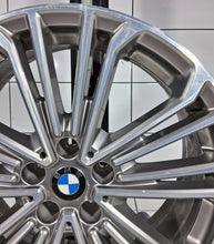 Laden Sie das Bild in den Galerie-Viewer, 1x Alufelge 19 Zoll 5x112 32ET Glanz Silber 6877331 BMW G01 Rim Wheel FEL1559801016mw