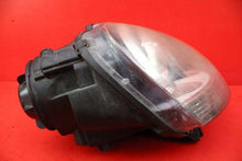 Laden Sie das Bild in den Galerie-Viewer, Frontscheinwerfer VW Jetta 1K6941032 Xenon Rechts Scheinwerfer Headlight