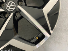 Laden Sie das Bild in den Galerie-Viewer, 1x Alufelge 19 Zoll 7.5" 5x112 50ET Glanz Schwarz 10A601025H VW I Rim Wheel FEL2776375113wv
