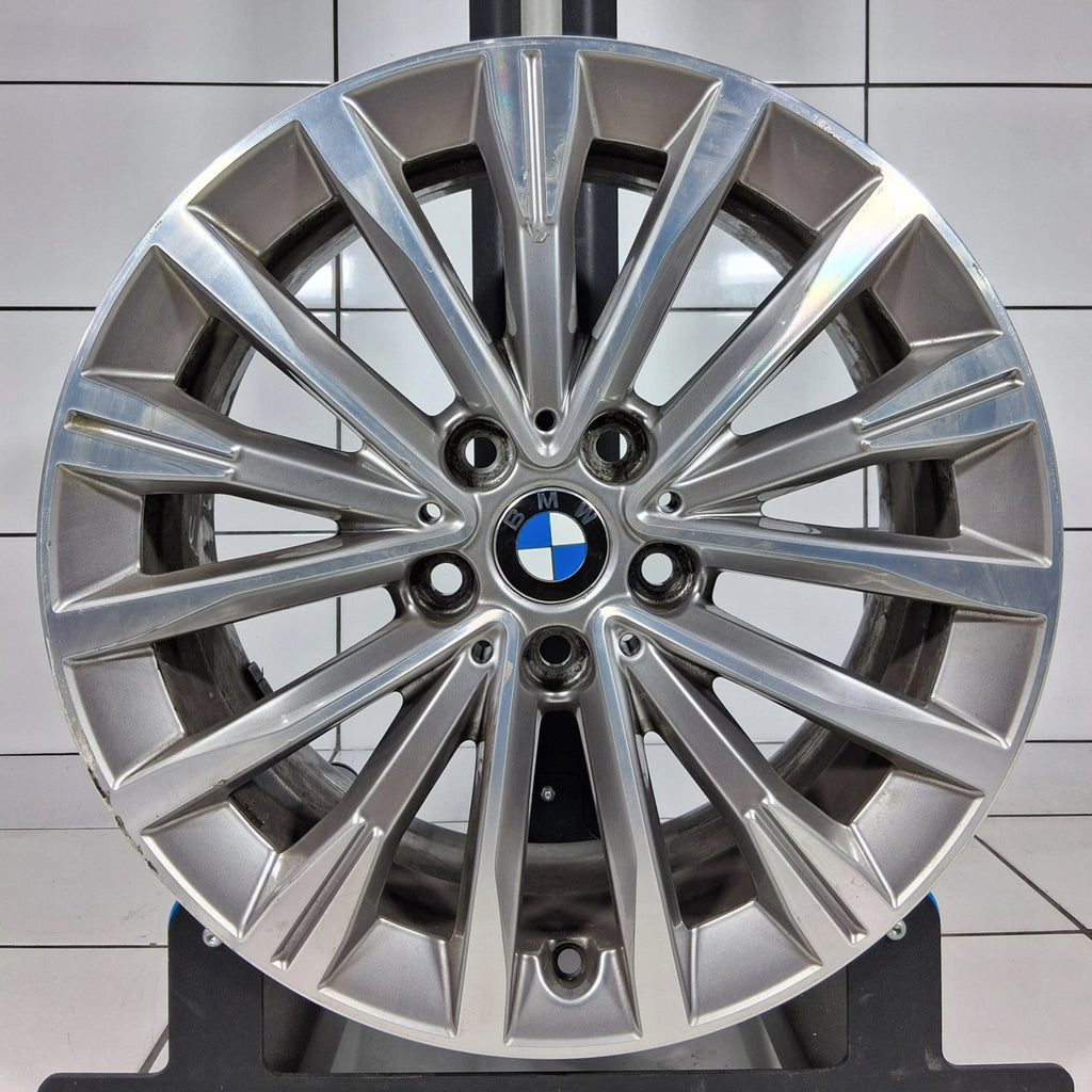 1x Alufelge 17 Zoll 7.5" 5x120 54ET Glanz Silber 6856085 BMW 1 F40 Rim Wheel FEL9105585513kf