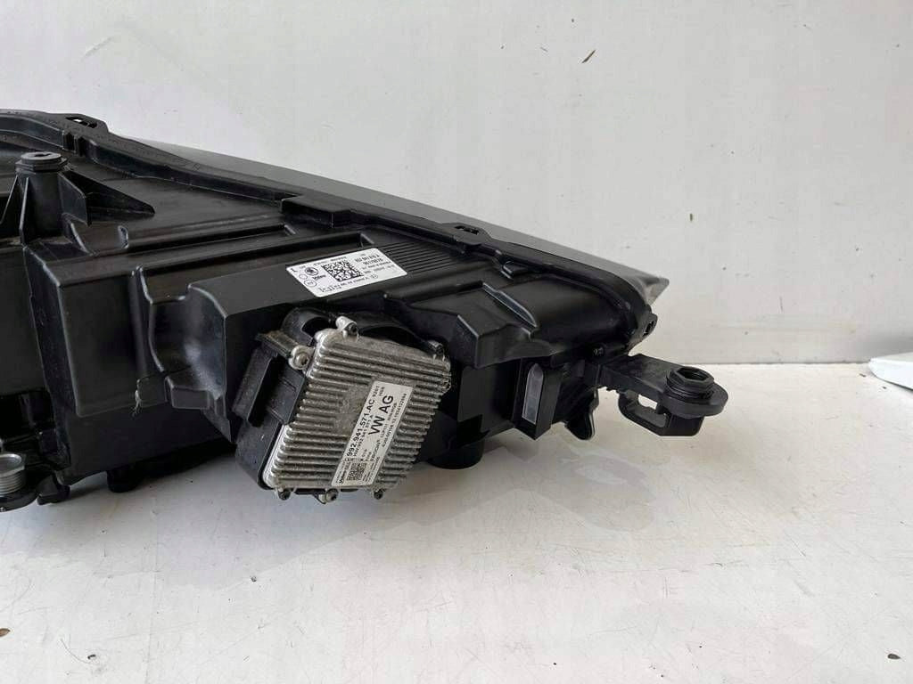 Frontscheinwerfer Skoda Scala 657941016A Ein Stück (Rechts oder Links) Headlight SCH3662646202kh