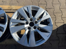 Load image into Gallery viewer, 1x Alufelge 17 Zoll 5x108 9809687177 Peugeot 3008 Rim Wheel FEL8489916839iu