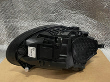 Laden Sie das Bild in den Galerie-Viewer, Frontscheinwerfer Porsche 911 992 992941031H Full LED Links Headlight SCH3935772956bl