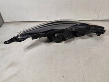 Laden Sie das Bild in den Galerie-Viewer, Frontscheinwerfer Toyota Aygo Links Scheinwerfer Headlight SCH3552312623xr