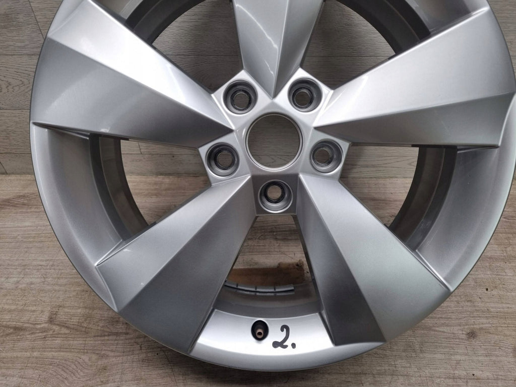 1x Alufelge 17 Zoll 6.5" 5x112 38ET Glanz Silber 565601025AA Skoda Kodiaq FEL4115197107wa