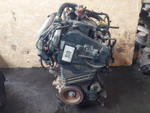 Laden Sie das Bild in den Galerie-Viewer, Motor Dacia Duster K9K892 1.5 DCI 90PS 66kW 2010 Diesel Engine Komplett MOT3260564119jd