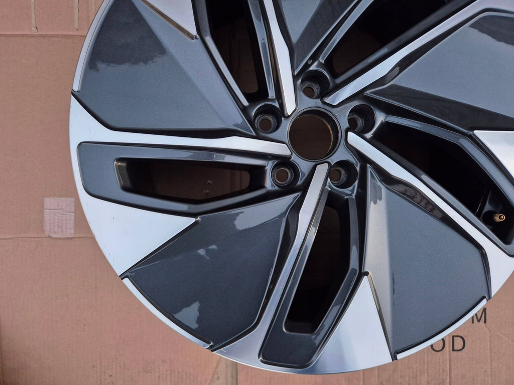 1x Alufelge 19 Zoll 8.0" 5x112 45ET 11A601025M- VW Id.4 Rim Wheel FEL4332196666li