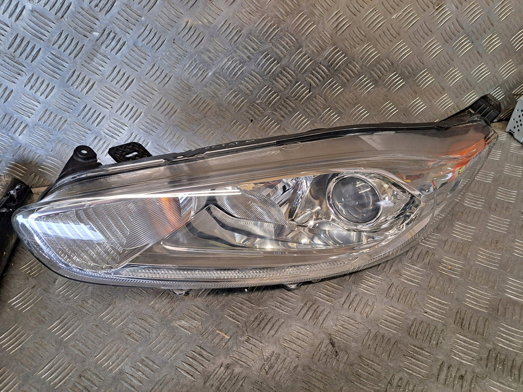 Frontscheinwerfer Ford Fiesta LED Links Scheinwerfer Headlight