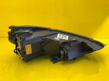 Laden Sie das Bild in den Galerie-Viewer, Frontscheinwerfer Audi A1 8X0941005 Xenon Ein Stück (Rechts oder Links) SCH2763608552gf