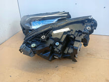 Laden Sie das Bild in den Galerie-Viewer, Frontscheinwerfer BMW 2 G42 5A320E5-08 5A320E6-08 Full LED Ein Satz Headlight SCH8882316874lo