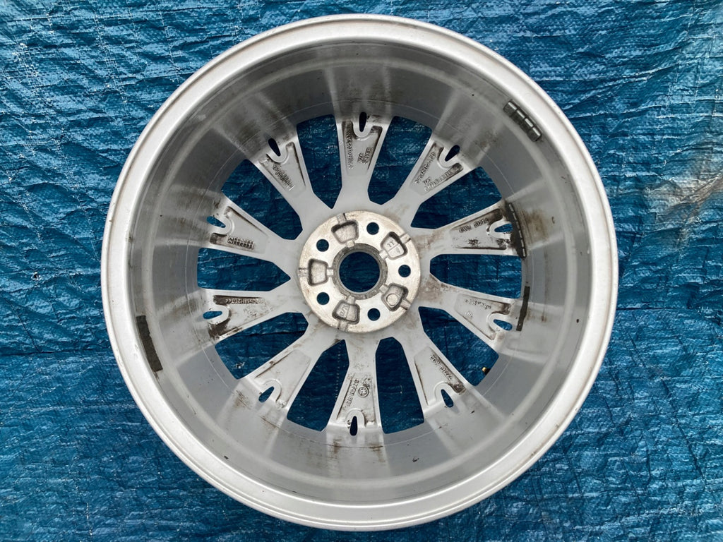 1x Alufelge 18 Zoll 8.0" 5x112 44ET Glanz Silber 3V0601025AN Skoda Superb Iii FEL9003950764ft