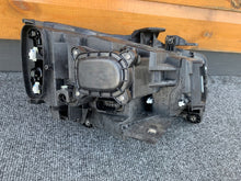 Laden Sie das Bild in den Galerie-Viewer, Frontscheinwerfer Audi Q2 81A941033 Full LED Links Scheinwerfer Headlight