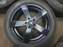 Laden Sie das Bild in den Galerie-Viewer, 4x Alufelge 18 Zoll 7.5" 5x112 38ET Glanz Silber KBA49735 Audi A5 Q5 Mg Mini I FEL4277475116mo