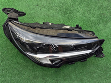 Laden Sie das Bild in den Galerie-Viewer, Frontscheinwerfer Opel Corsa F 9829522580 LED Rechts Scheinwerfer Headlight SCH2527670476gn