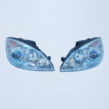 Laden Sie das Bild in den Galerie-Viewer, Frontscheinwerfer Hyundai I30 92102-2LXXX 92101-2LXXX Ein Satz Headlight