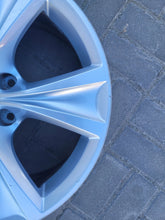 Load image into Gallery viewer, 1x Alufelge 17 Zoll 7.5" 5x112 46ET Glanz Silber 5FA601025C Seat Leon Rim Wheel FEL8073952295mq