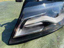Load image into Gallery viewer, Frontscheinwerfer Audi A4 B8 8K0941003P Xenon Ein Stück (Rechts oder Links)