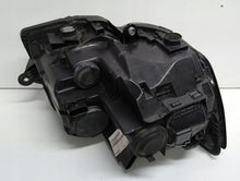 Load image into Gallery viewer, Frontscheinwerfer VW Transporter 7E1941005E Ein Stück (Rechts oder Links)