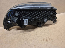 Load image into Gallery viewer, Frontscheinwerfer Ford Kuga GV4113D154EF Xenon Rechts Scheinwerfer Headlight SCH1520151862zf