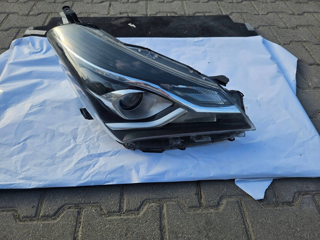Frontscheinwerfer Toyota Yaris LED Rechts Scheinwerfer Headlight SCH4501586680tf